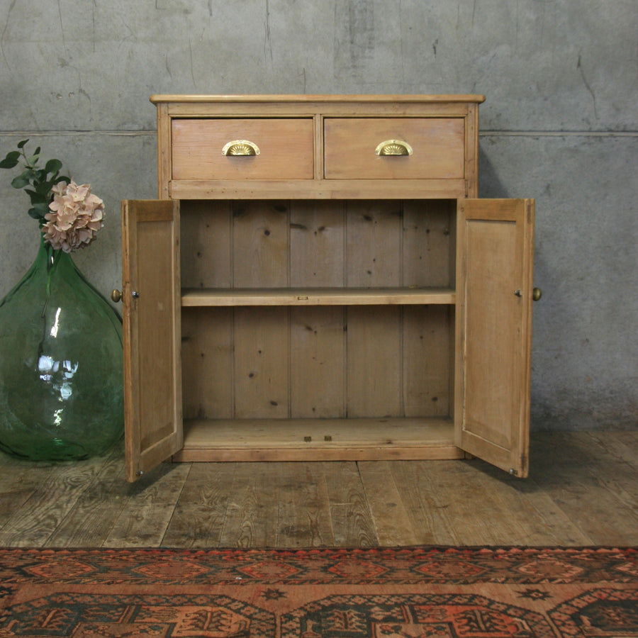 vintage_rustic_country_pine_cupboard_dresser