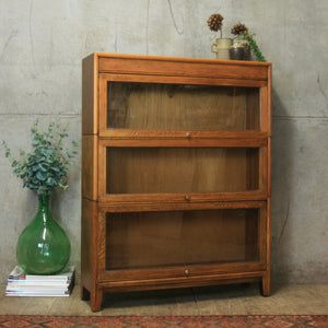 vintage_rustic_oak_barristers_solicitors_bookcase_display_cabinet
