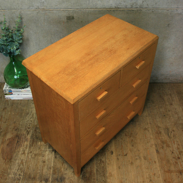 vintage_rustic_oak_chest_of_drawers