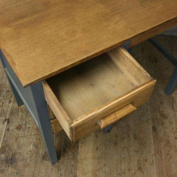 vintage_rustic_oak_f&b_painted_school_desk