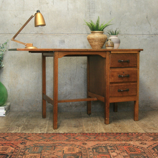 vintage_rustic_oak_school_desk