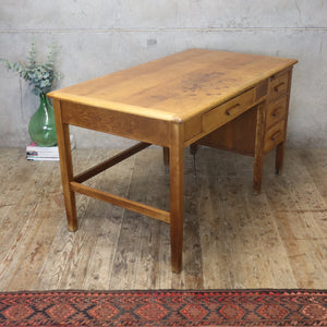 Vintage Rustic Oak Desk - 1712e