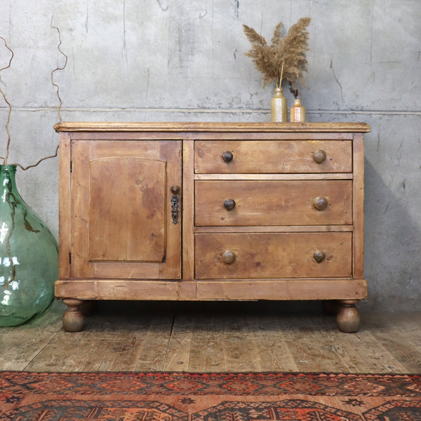 vintage_rustic_pine_dresser_base_sideboard_country