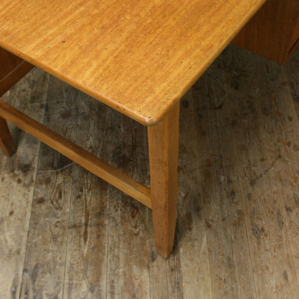 vintage_rustic_school_teachers_desk_beechvintage_rustic_school_teachers_desk_beech