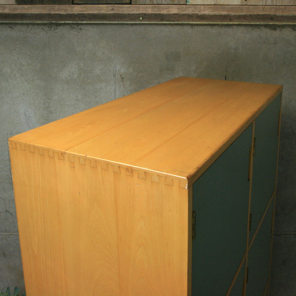vintage_school_esavian_wooden_lockers