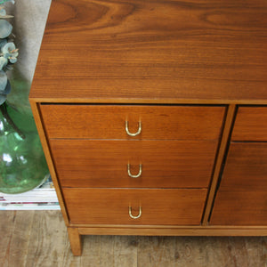 vintage_stag_mid_century_chest_of_drawers