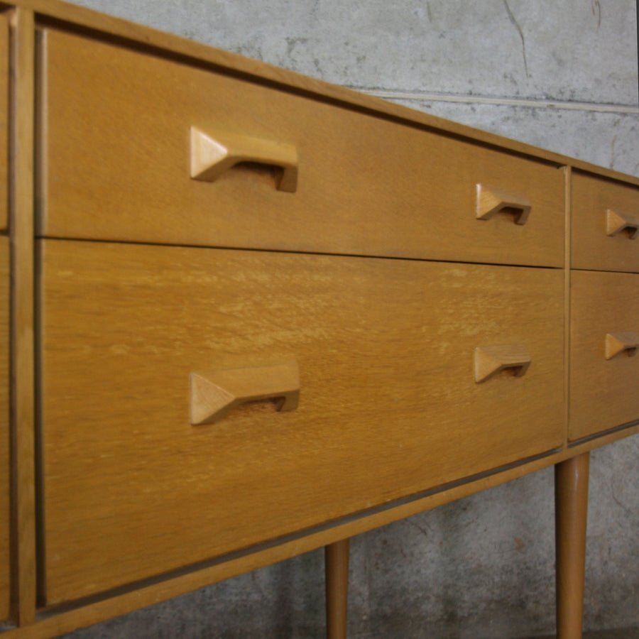 Vintage Mid Century Stag Concord Oak Chest of Drawers