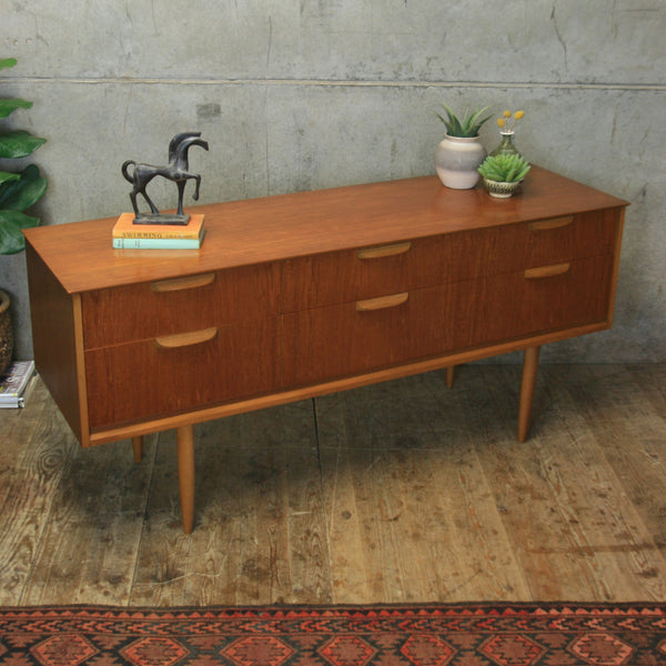 vintage_teak_austinsuite_sideboard_drawers