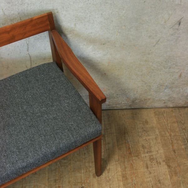 vintage_teak_chippy_heath_telephone_seat