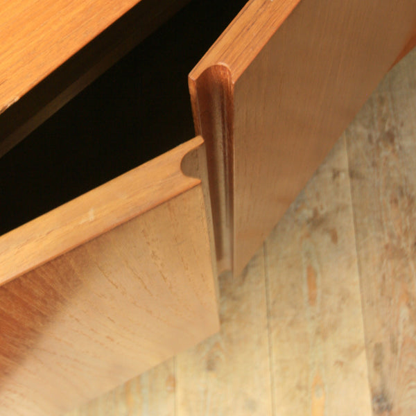 vintage_teak_danish_mid_century_cabinet