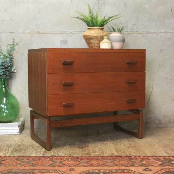 vintage_teak_g_plan_quadrille_chest_of_drawers_mid_century
