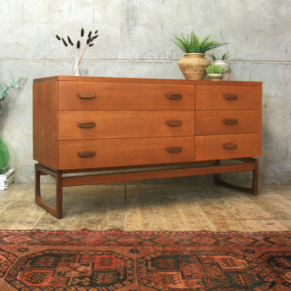 vintage_teak_g_plan_quadrille_drawers_sideboard