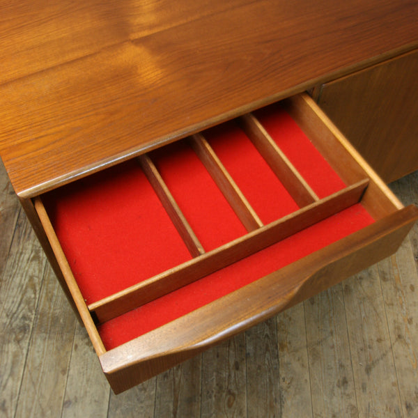 vintage_teak_mcintosh_dunvegan_sideboard.mid_century