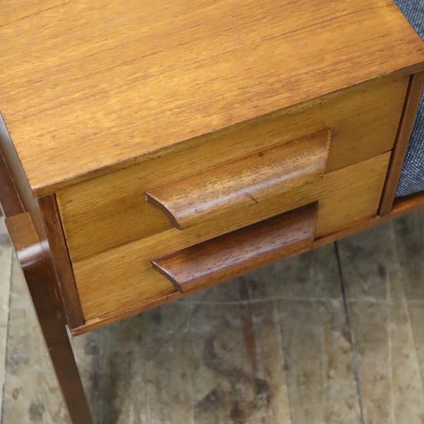 Chippy Heath Teak Telephone Seat - #1706i