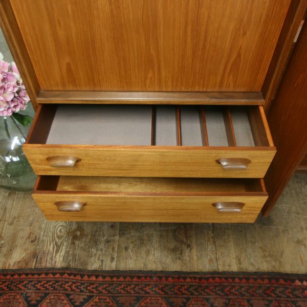 vintage_teak_mid_century_g_plan_drinks_cabinet