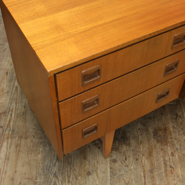 vintage_teak_mid_century_sideboard_credenza