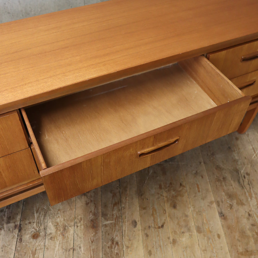 vintage_teak_mid_century_sideboard_drawers