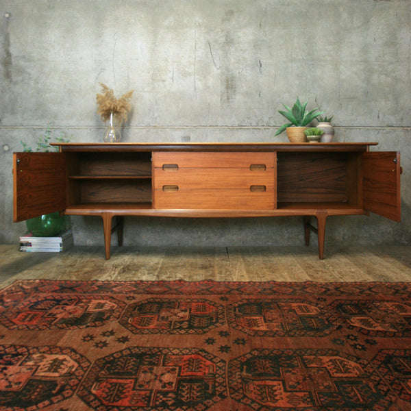 vintage_teak_mid_century_younger_fonseca_sideboard