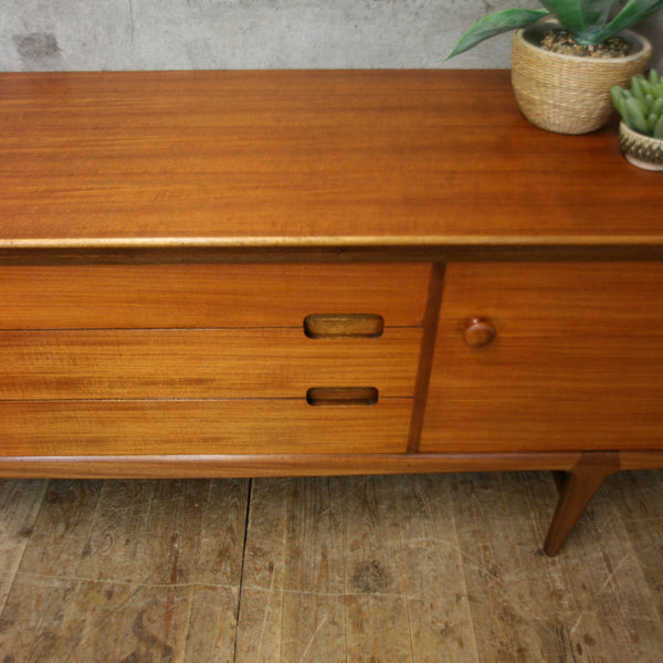 vintage_teak_mid_century_younger_fonseca_sideboard