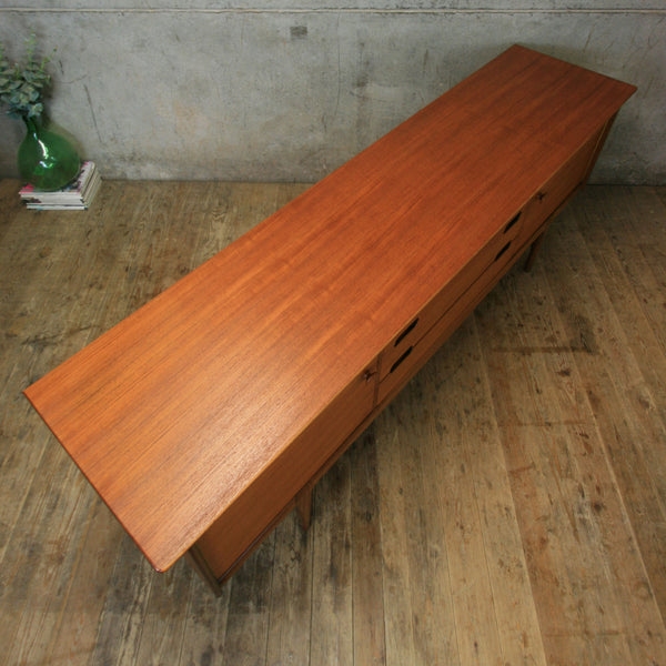 vintage_teak_mid_century_younger_fonseca_sideboard