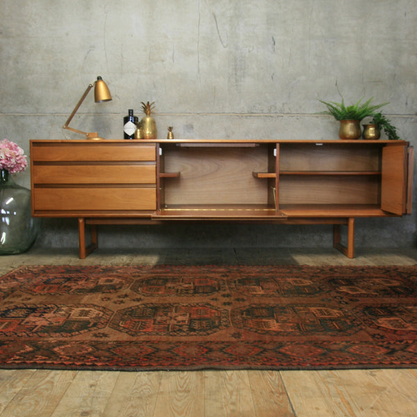 vintage_teak_white_&_newton_petersfield_sideboard_mid_century