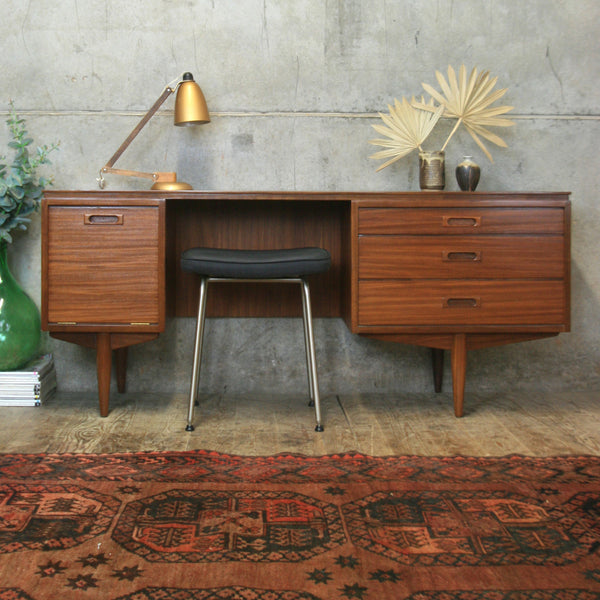 Mid Century White & Newton Dressing Table / Desk - 2101d