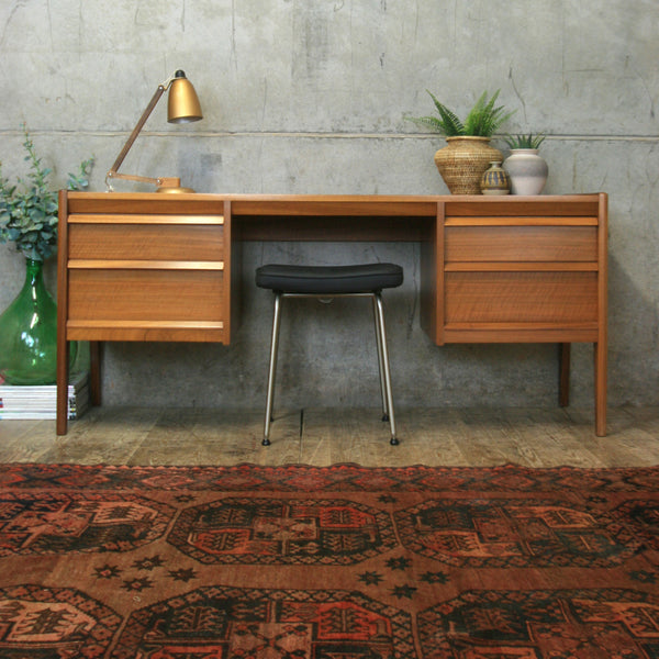vintage_younger_mid_century_john_herbert_dressing_table
