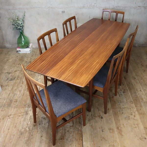 younger_john_herbert_fonseca_afromosia_dining_table